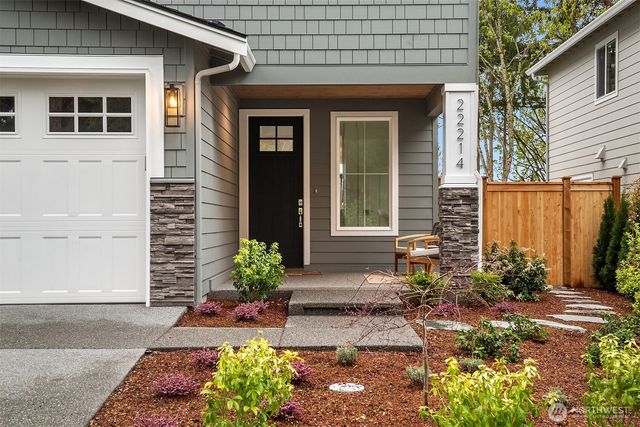 22214 98th Avenue W, Edmonds, WA 98020