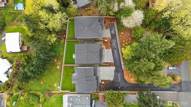 22214 98th Avenue W, Edmonds, WA 98020
