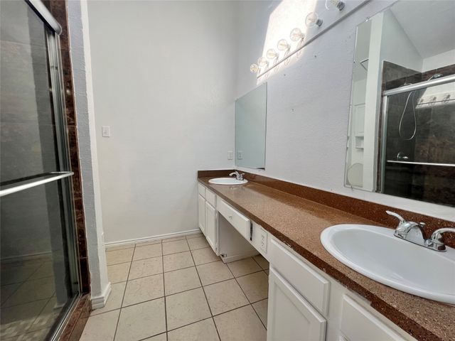 4244 Flamingo Way, Mesquite, TX 75150