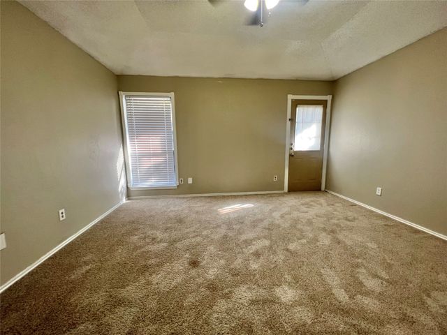 4244 Flamingo Way, Mesquite, TX 75150