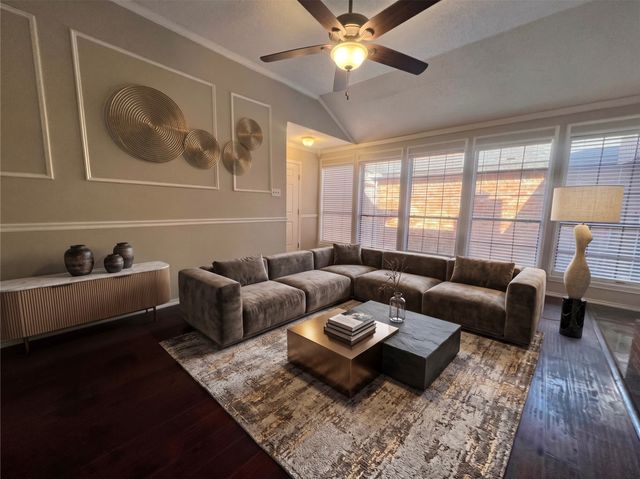 4244 Flamingo Way, Mesquite, TX 75150