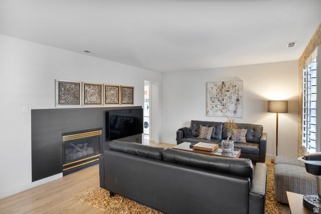 225 E MAIN ST, Rockville, UT 84763