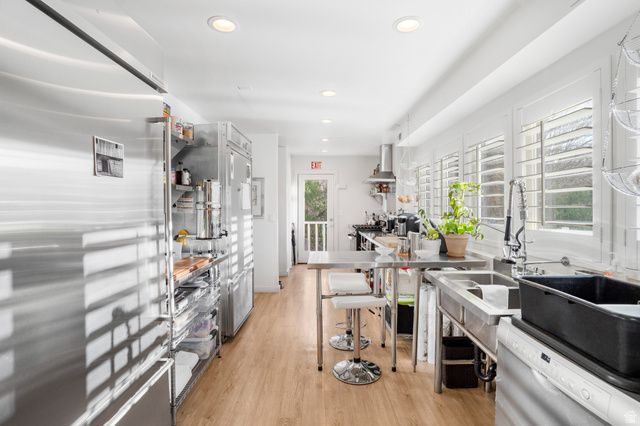 225 E MAIN ST, Rockville, UT 84763