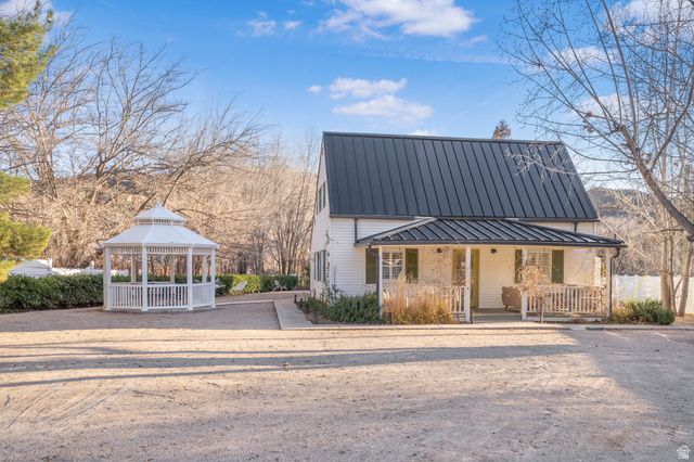 225 E MAIN ST, Rockville, UT 84763