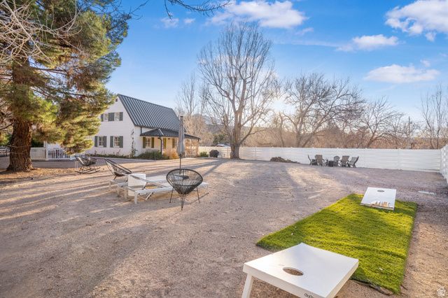 225 E MAIN ST, Rockville, UT 84763