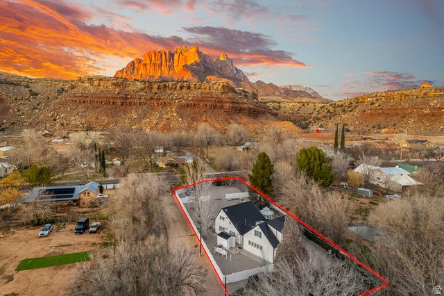 225 E MAIN ST, Rockville, UT 84763