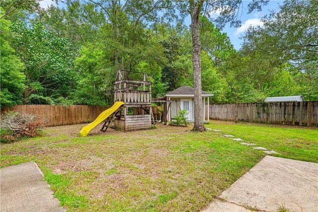 6332 Woodside Drive N, Theodore, AL 36582