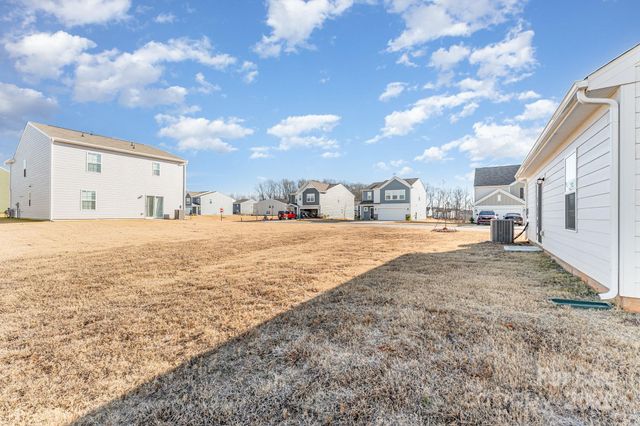 150 Mountain Bridge Way, Statesville, NC 28625