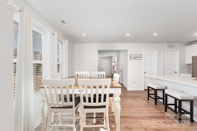 150 Mountain Bridge Way, Statesville, NC 28625