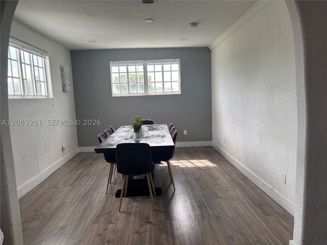 4120 NW 166th St, Miami Gardens, FL 33054