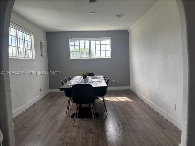 4120 NW 166th St, Miami Gardens, FL 33054