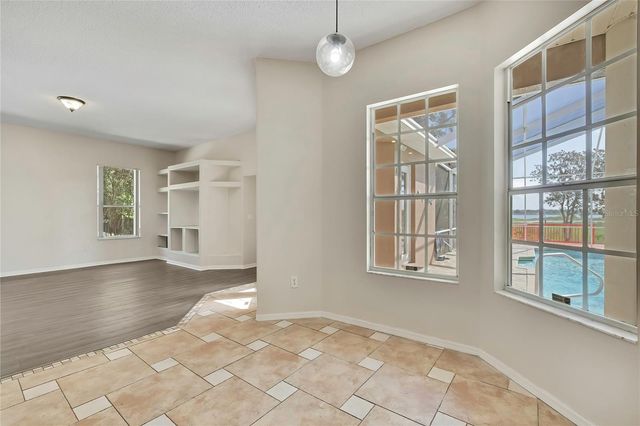 300 HAMPSHIRE AVENUE, Spring Hill, FL 34606