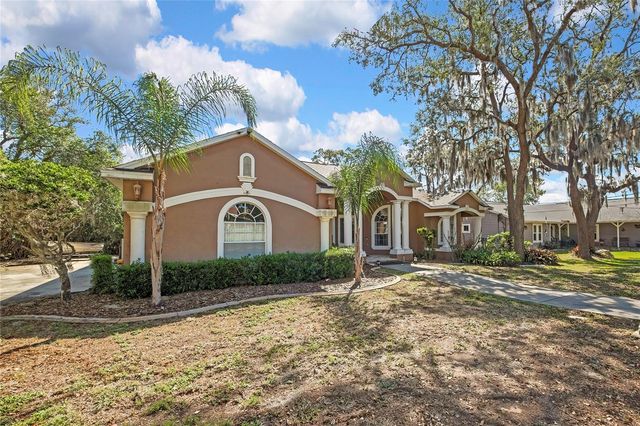 300 HAMPSHIRE AVENUE, Spring Hill, FL 34606