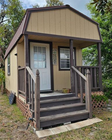 300 HAMPSHIRE AVENUE, Spring Hill, FL 34606