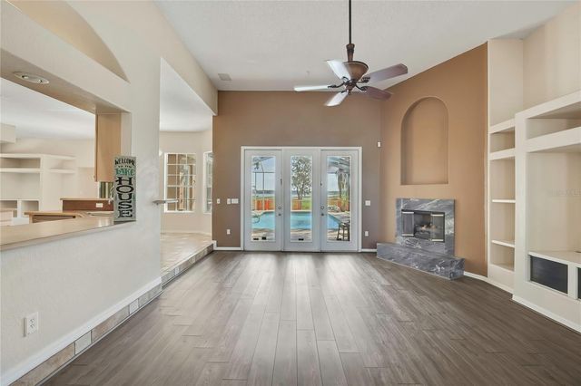 300 HAMPSHIRE AVENUE, Spring Hill, FL 34606