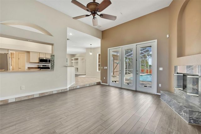 300 HAMPSHIRE AVENUE, Spring Hill, FL 34606