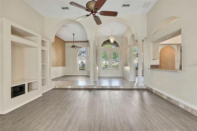 300 HAMPSHIRE AVENUE, Spring Hill, FL 34606
