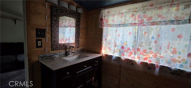 16478 New York House, Brownsville, CA 95919