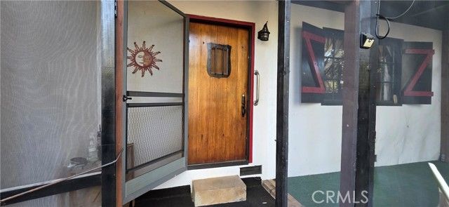 16478 New York House, Brownsville, CA 95919