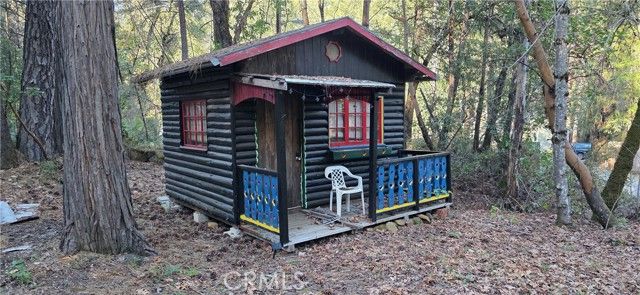 16478 New York House, Brownsville, CA 95919