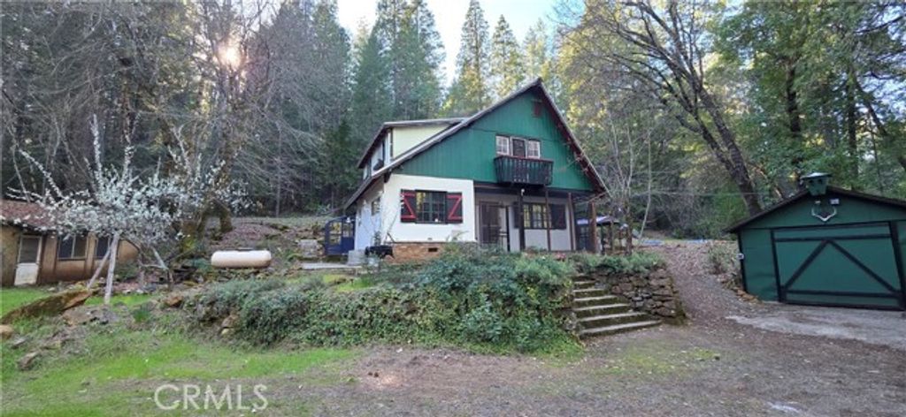 16478 New York House, Brownsville, CA 95919