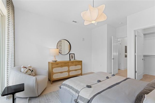 775 Juniper NE Street 107, Atlanta, GA 30308