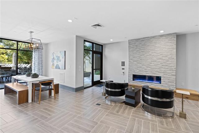 775 Juniper NE Street 107, Atlanta, GA 30308