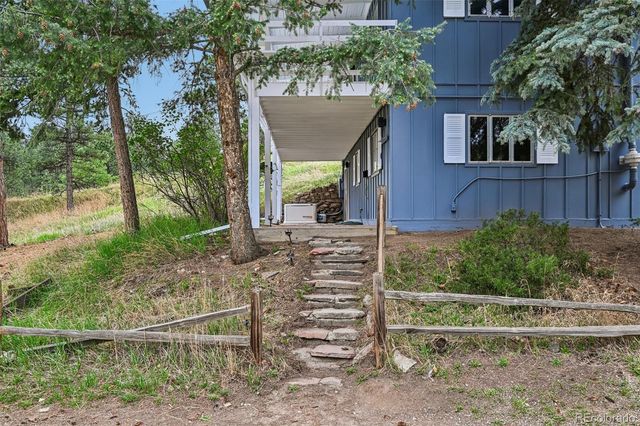 358 Kelly Road, Boulder, CO 80302