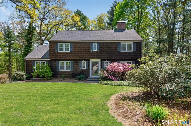 22 Fox Den Road, Simsbury, CT 06092