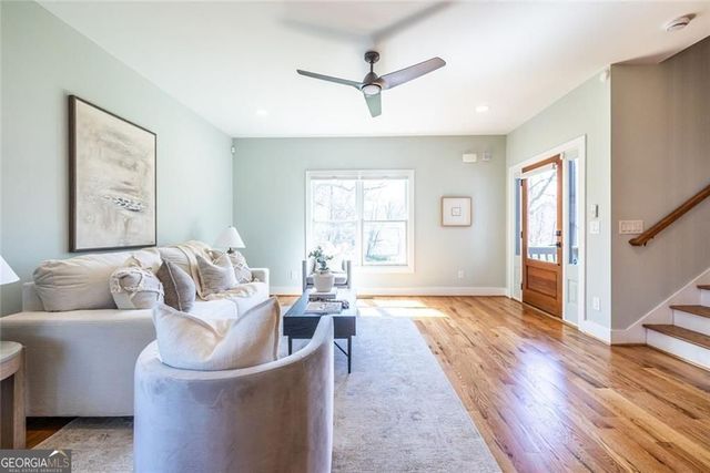 976 Dunning Street SE B, Atlanta, GA 30315