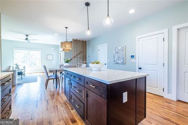 976 Dunning Street SE B, Atlanta, GA 30315