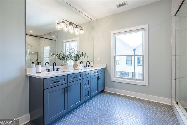 976 Dunning Street SE B, Atlanta, GA 30315