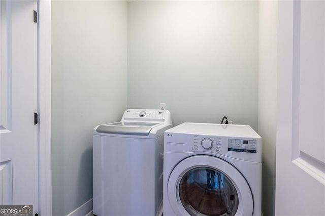 976 Dunning Street SE B, Atlanta, GA 30315