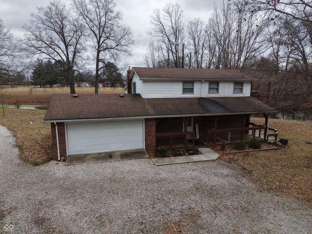 11865 E Davis Avenue, Brazil, IN 47834