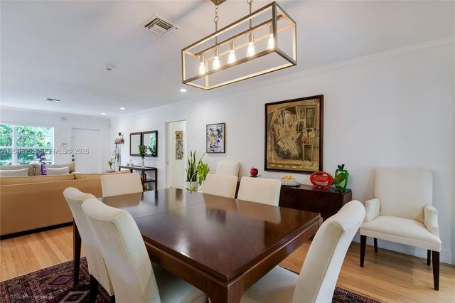 1556 Catalonia Avenue, Coral Gables, FL 33134