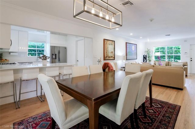 1556 Catalonia Avenue, Coral Gables, FL 33134