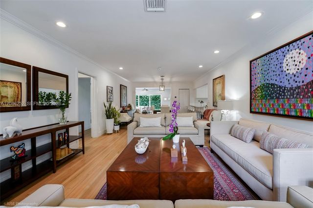 1556 Catalonia Avenue, Coral Gables, FL 33134