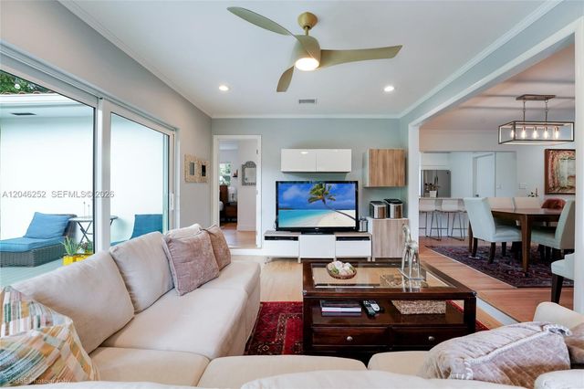 1556 Catalonia Avenue, Coral Gables, FL 33134