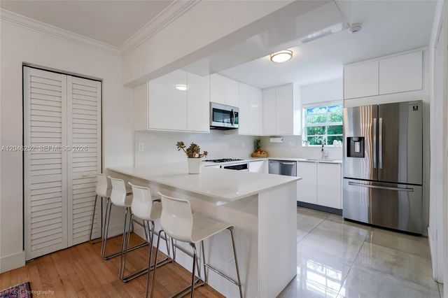 1556 Catalonia Avenue, Coral Gables, FL 33134