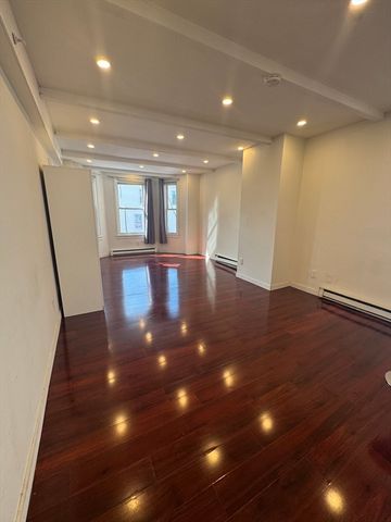 70 Bennington St 3, Boston, MA 02128
