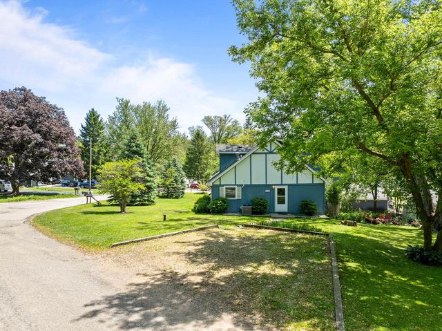 304 Crocus STREET, Williams Bay, WI 53191