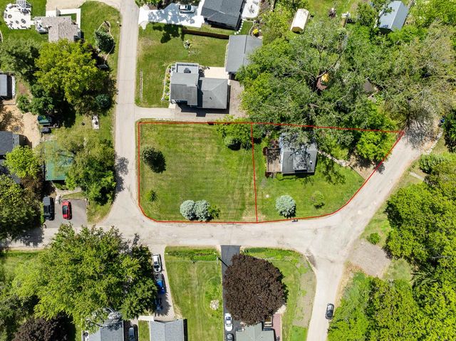 304 Crocus STREET, Williams Bay, WI 53191