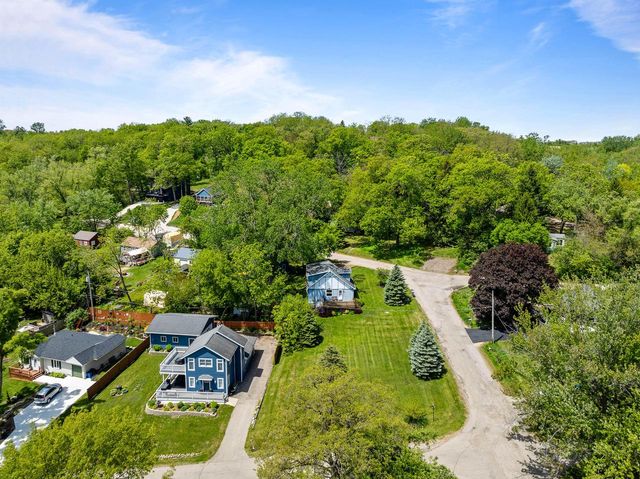 304 Crocus STREET, Williams Bay, WI 53191