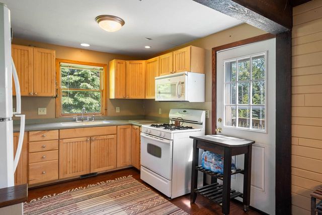 304 Crocus STREET, Williams Bay, WI 53191