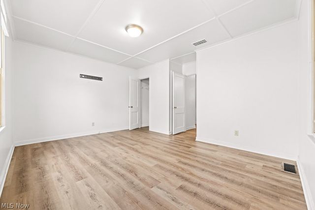 1073 Parkside Drive, Alliance, OH 44601