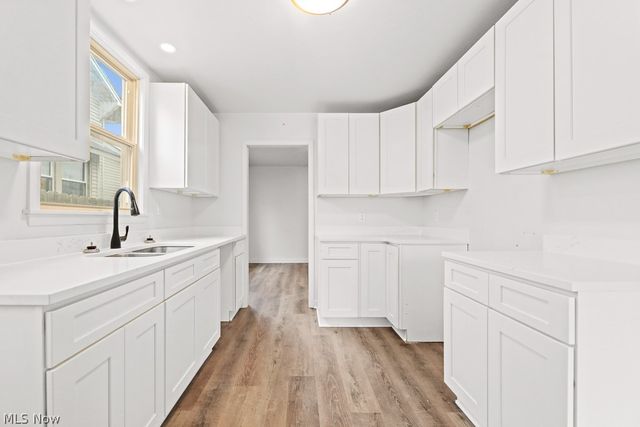 1073 Parkside Drive, Alliance, OH 44601