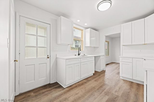 1073 Parkside Drive, Alliance, OH 44601