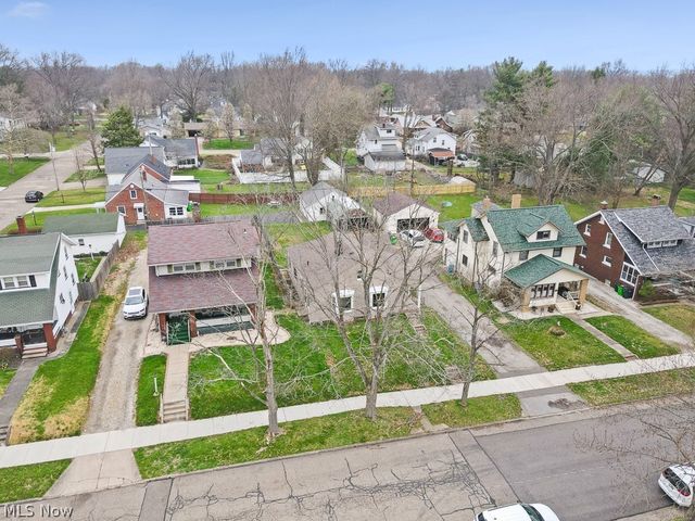 1073 Parkside Drive, Alliance, OH 44601