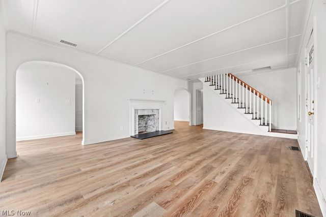 1073 Parkside Drive, Alliance, OH 44601