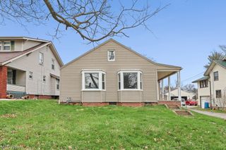 1073 Parkside Drive, Alliance, OH 44601